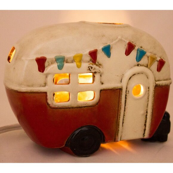 Kirkland's Camper Caravan RV Ceramic Tabletop Night Light Lamp Retro Red - Picture 3 of 6